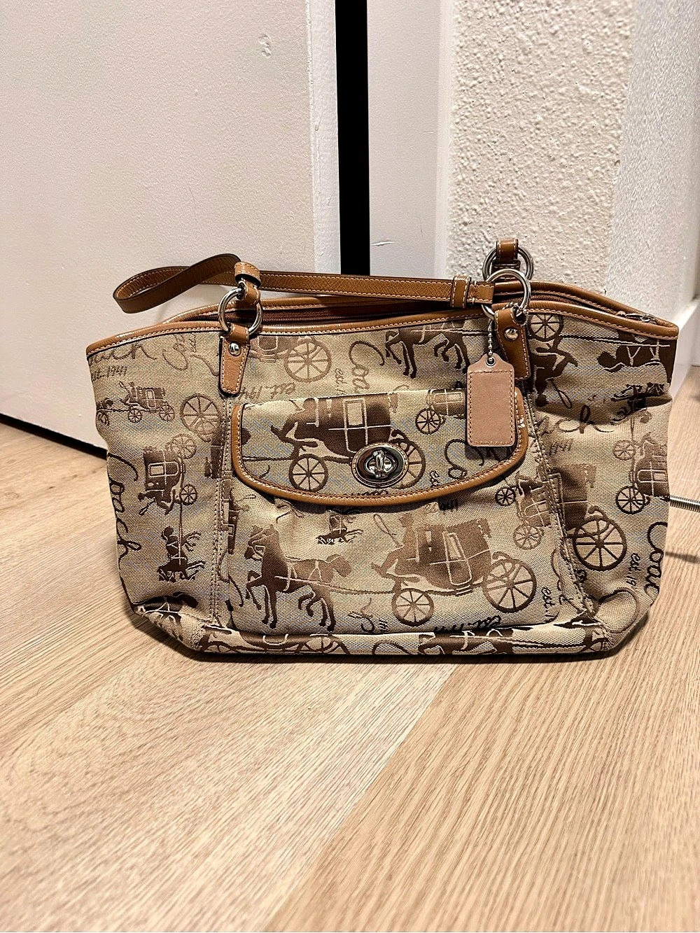 Coach Horse and Carriage Heritage Tote Shoulder Bag in Brown & Beige